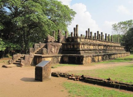 Polonnaruwa Ancient Royal Kingdom